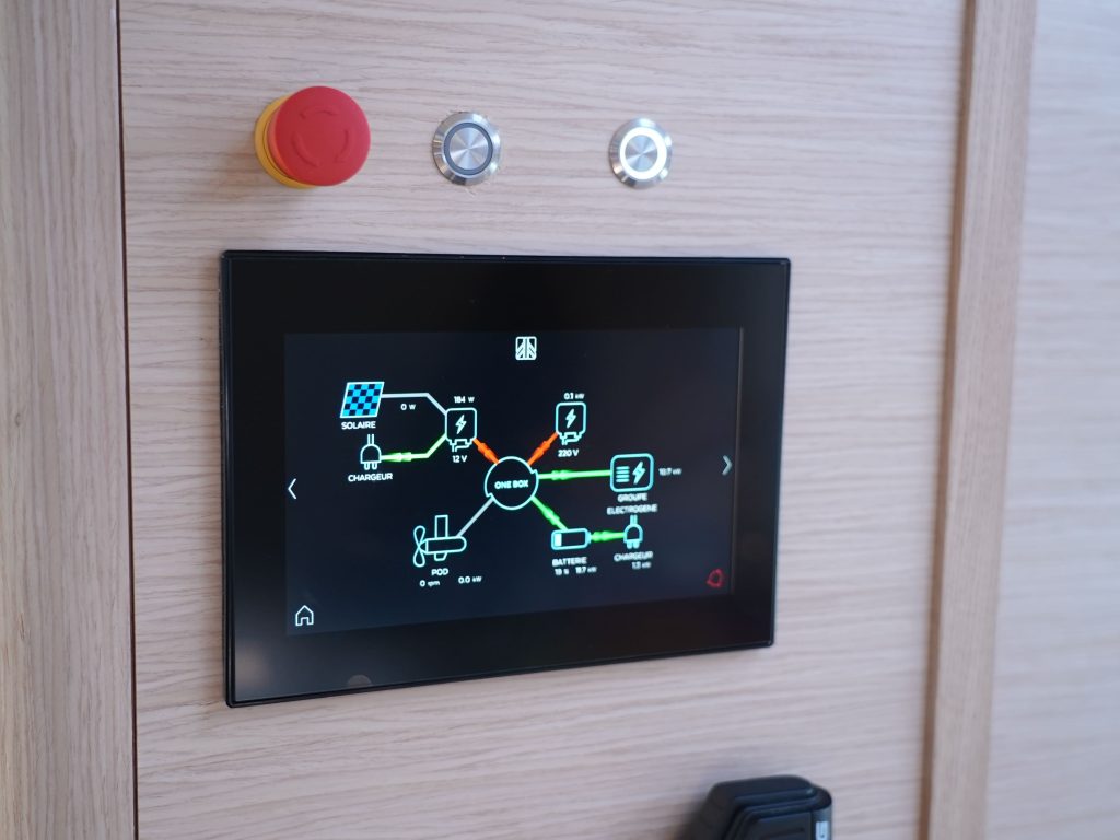 Dufour 48 Hybrid by JOOOL